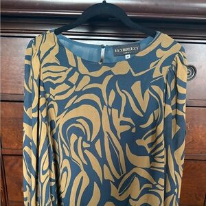 💙 NWOT Lexbreezy Size Medium long sleeve blouse